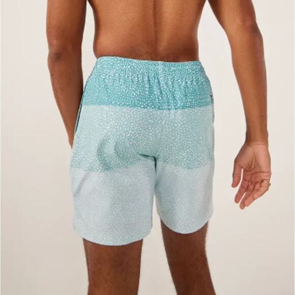 Chubbies Men's Blue Stripe With Spots The Whale Sharks 7" Swim Trunk Size XL - Picture 2 of 10